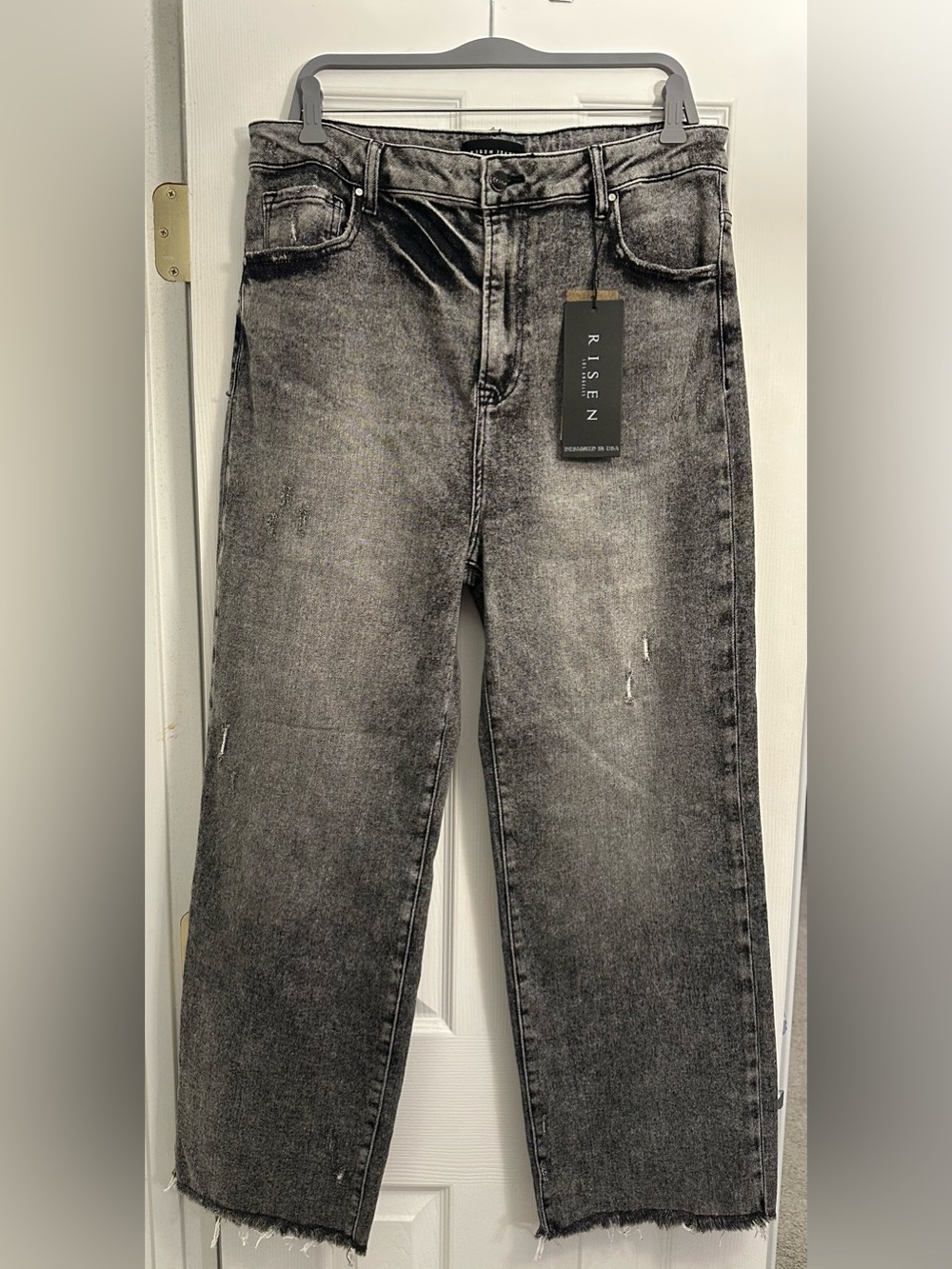 🩶👖🔥NWT Risen Women's High Rise Straight Cropped Jeans Size 1XL